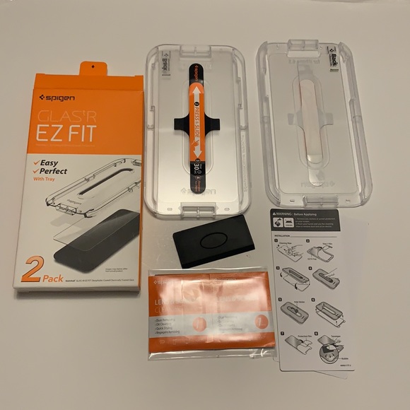 SPIGEN GLAS.tR EZ Fit Screen Protector - Picture 3 of 3